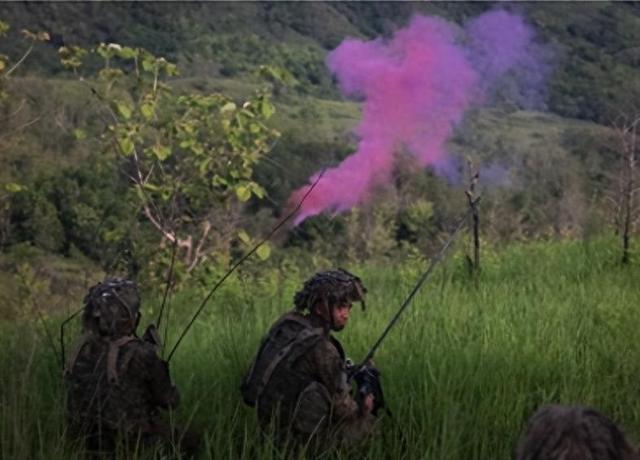 军演指向台海？马科斯发战争威胁，18万菲军接令，解放军别无选择