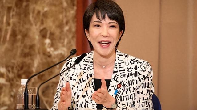 高市拒绝认错，6国为日本撑腰，中方措辞变了，我军穿过大隅海峡