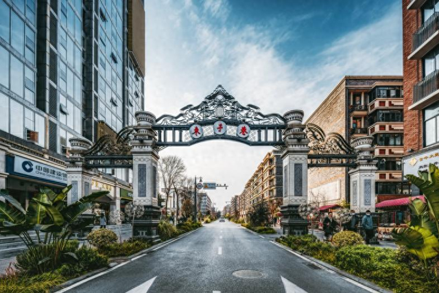 用脚步丈量城市文明 成都7条文明漫游线路出炉