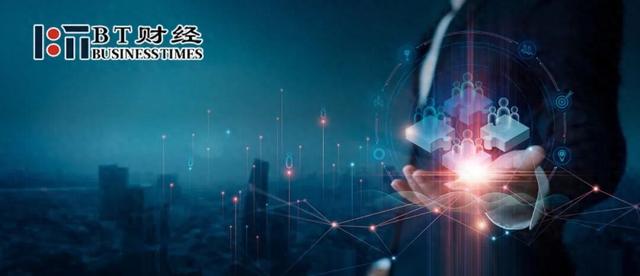 刘强东火力全开，对手王兴、马云又加上了雷军？