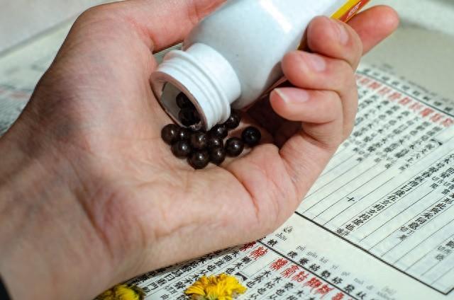玉屏风口服液（免疫调节与皮肤炎症调理指南玉屏风口服液的适用场景与使用要点）
