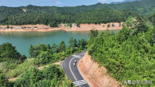 从深圳回衡山，父子骑行700公里返乡感受家乡之美