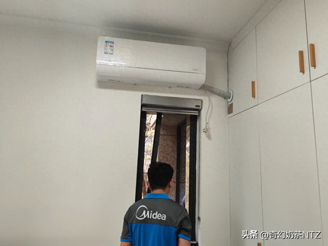 清洗空调怎么拆过滤网（空调滤网拆卸超简单）