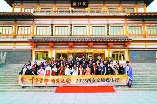 感受唐诗从典籍走入生活！