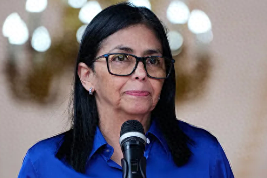 委内瑞拉已经倒下了，中国终于出手	，另一个反美国家绝不能倒