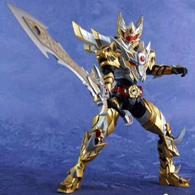我想玩铠甲勇士不是（真人版铠甲勇士来袭）