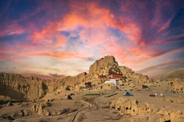 8.88亿人出游背后：我们到底在逃什么？