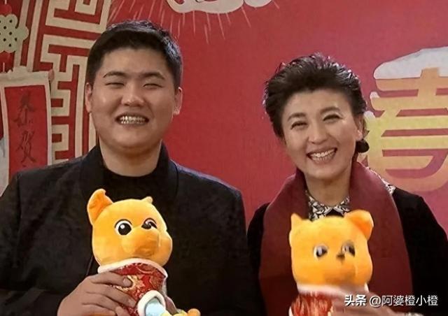 官媒发声了！中戏辟谣后，闫学晶儿子再被举报，造假只是冰山一角