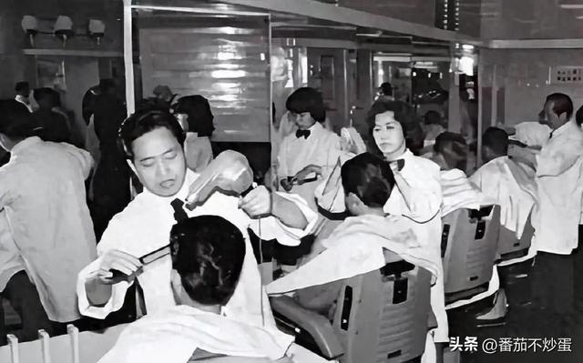 全国理发店陷入倒闭潮，不是没客人，而是自己把自己玩黄了！