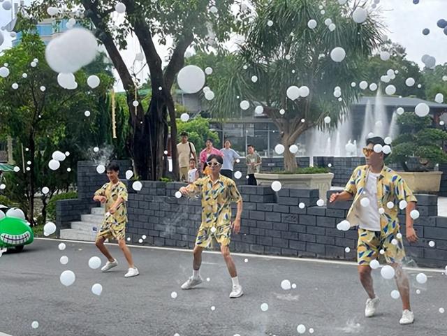 暑假玩什么？隐贤山庄泼水大巡游焕新登场！