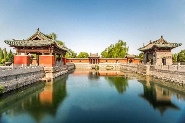 新华走笔丨从理想中流出的一条河