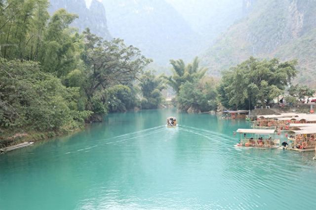 从山水秘境到舌尖盛宴 旅游达人在罗甸邂逅“橙”意暖冬