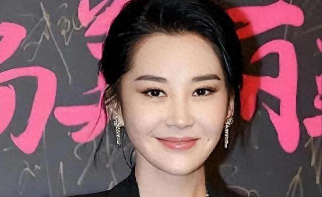 一生“风流成性、老少通吃”，被称女人中极品的她，却56岁还单身