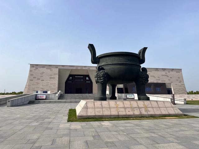 参观楚文化博物馆,了解五国都城寿县的悠久历史
