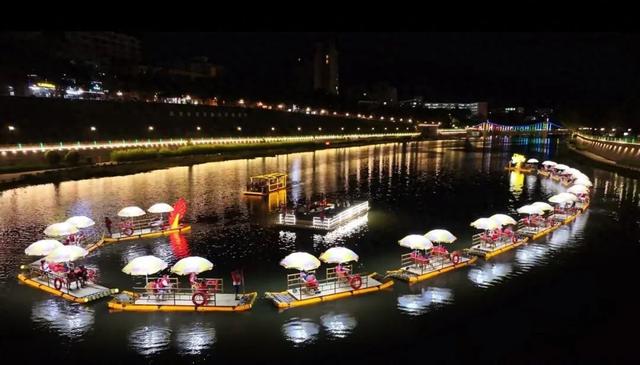 五指山人晚上都在做什么→