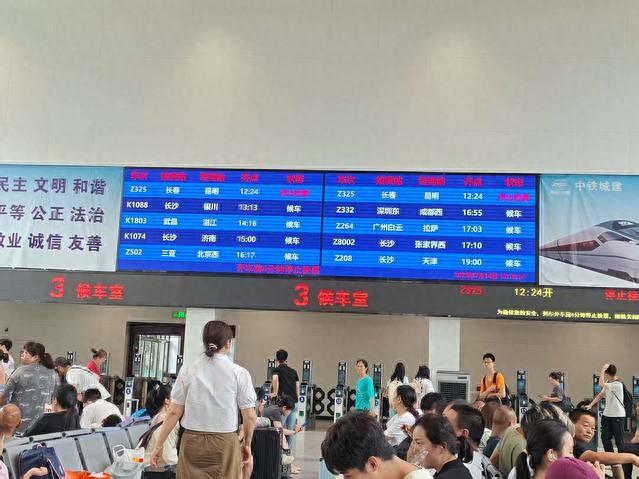 西北（甘、宁北线）8日游