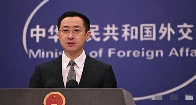 中美较量进入"反制新阶段"：中国组合拳打蒙美，其破局路全是死结