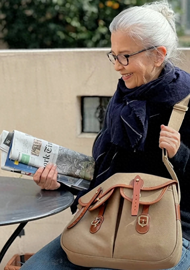 瑜伽对容貌的改变到底有多大（长期化妆对外貌改变有多大看完对比图后惊呆我年轻十岁）