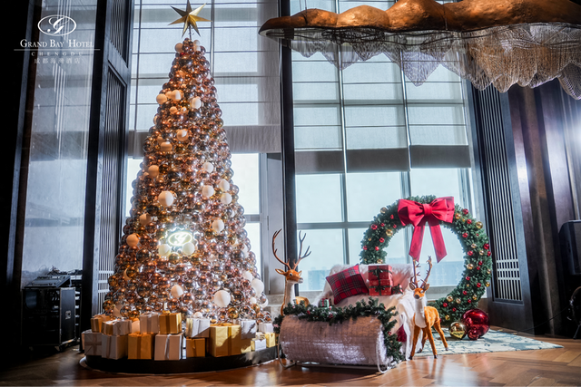 成都海湾酒店【圣诞絮语 共赴星光】2025年圣诞点灯仪式