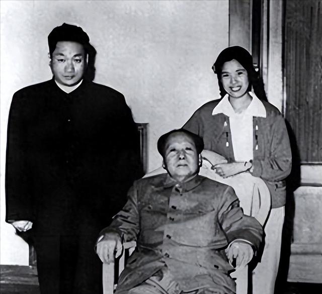 毛主席唯一活下来的儿子毛岸青，2007年去世，晚年享受什么待遇？