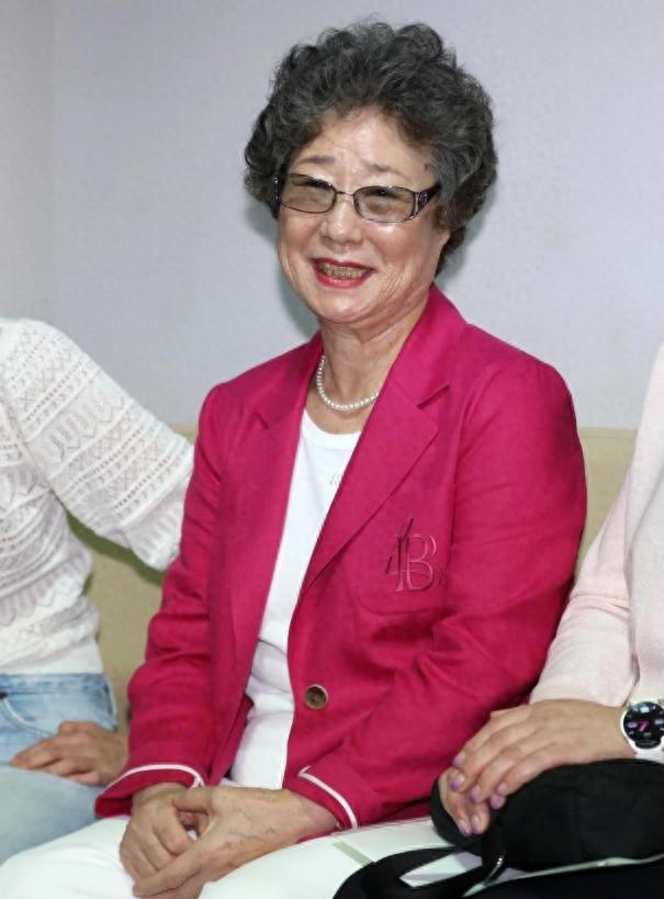 被强奸时她硬咬掉坏人舌头，获刑却比强奸犯还长？61年后终判无罪