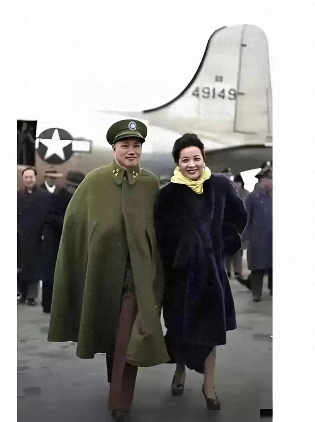 这才是宋美龄真实相貌 不要被电视里美貌欺骗 现在电视剧太忽悠人了