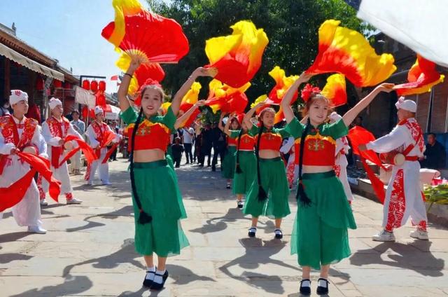 国庆趣游石峁，“中华古国・文明王都” 非遗民俗盛宴等你来！
