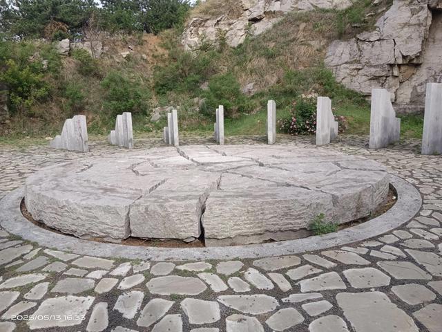 天齐渊，上古八大神之首所在地。