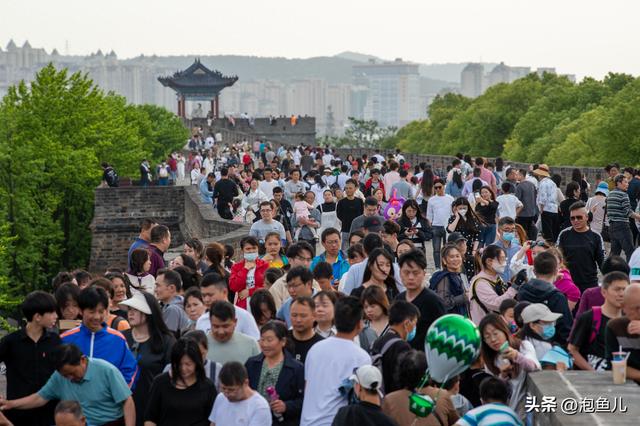 襄阳古城为何要“赶人”？真相来了！三年后它会让你的体验感爆棚