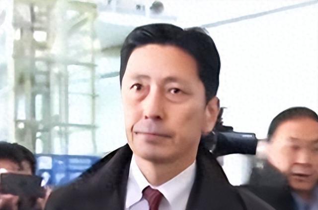 日本官员到北京却不说话，日方说法被自己推翻	，下一步怎么走？