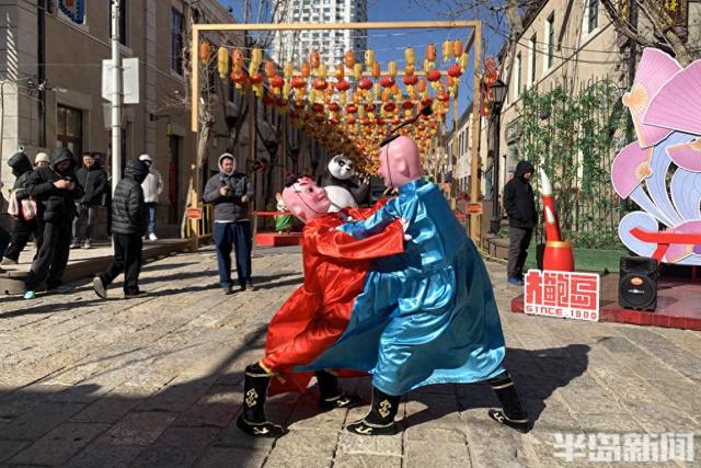 双人摔跤游戏破解版（二喜摔跤）