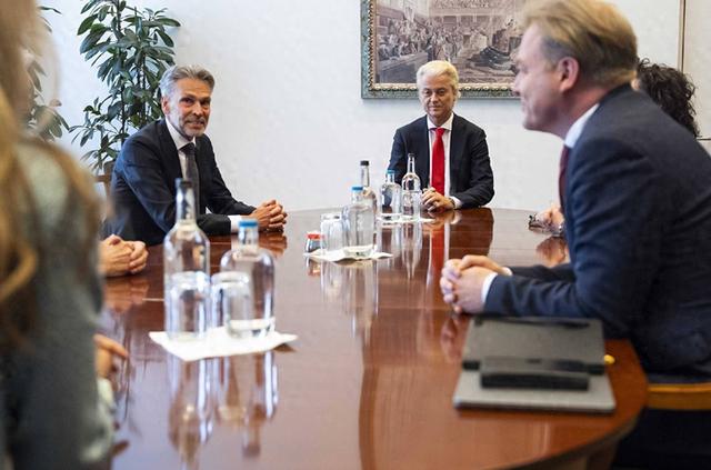 中国“立威”失败？荷兰拒绝服软，最大的冤大头已经浮出水面了！