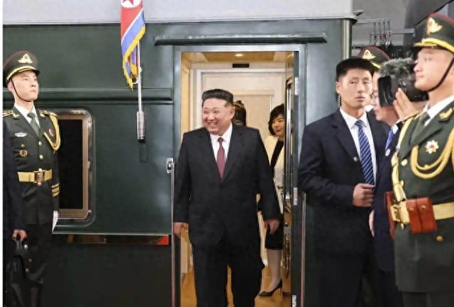 金将军收到北京来的贺电，九三大阅兵后，中国对朝鲜有了新的期望