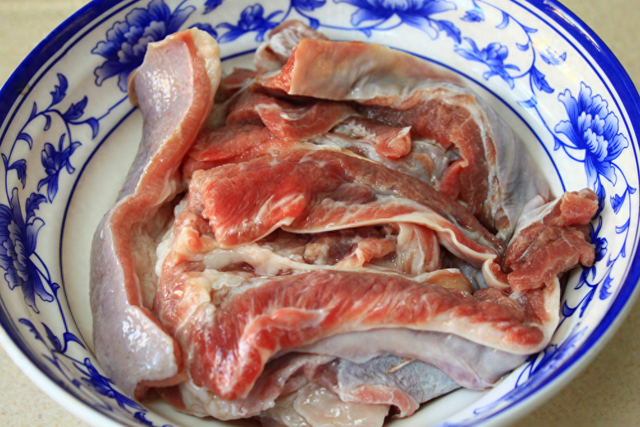 红烧驴肉的家常制作方法（驴肉难熟）