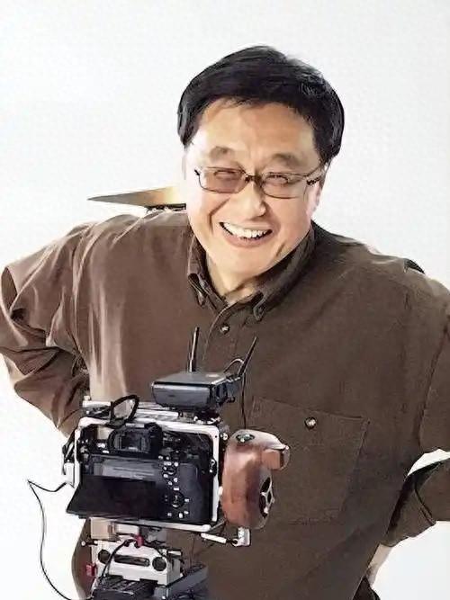 被骂“薄情”的王文澜，20年默默寄钱，用行动圆了父亲的责任