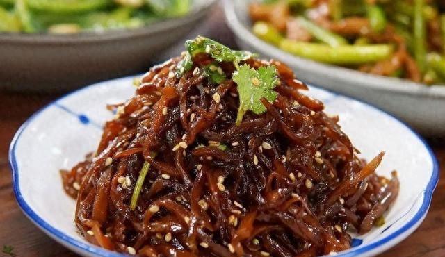 今年寒衣节不一般，牢记：3人不上坟，4样不上桌，老辈规矩不能丢