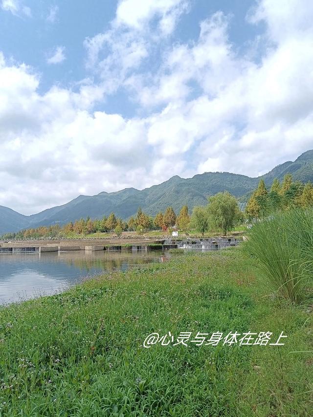 宁波东出发，一天玩转三门七个小众景点，随手一拍就是桌面壁纸。