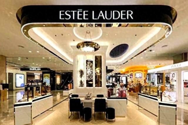 化妆品店铺名字大全好听的（全球十大美妆公司雅诗兰黛掉到第四）