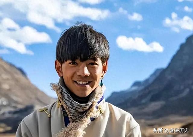 给钱都不要？宁夏一笑成名拒绝百万签约的小女孩	，现在成了这样