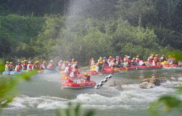 浪花激荡12.6公里！贵州“洛水狂飙”野水欢乐行清凉启幕