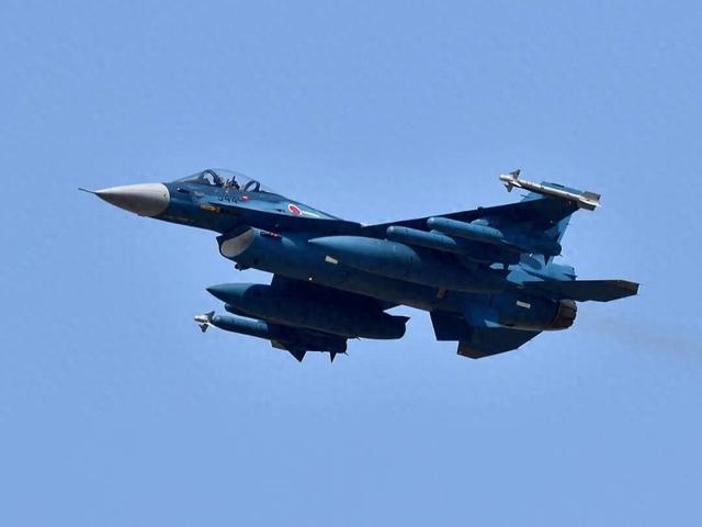 日方果然咽不下这口气，12架战机挂载48枚导弹	，摆明要针对辽宁舰