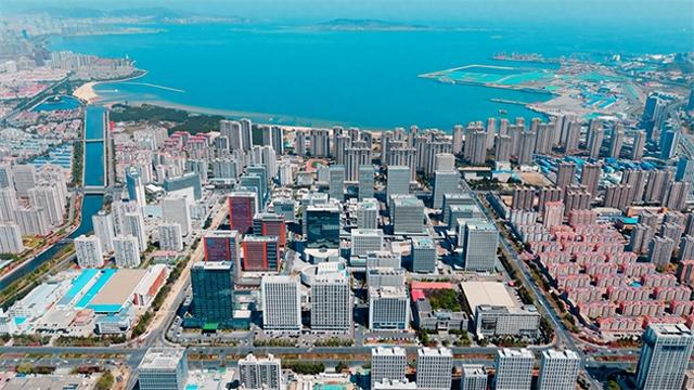 锁定国庆C位！威海经区智慧谷T16街区“十一”盛装启幕，承包你的整个假期！