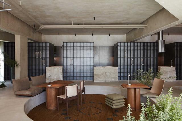 全家人的春节假期，一个阿布扎比就够了