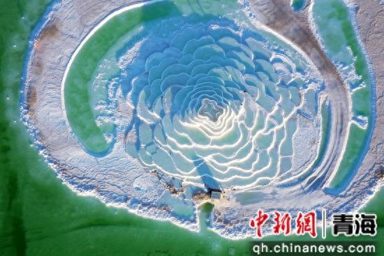 青海察尔汗盐湖变身“网红”景区 工业游发掘新动能