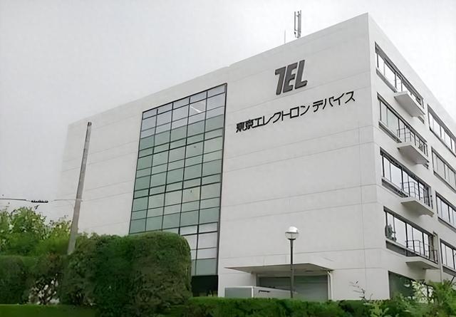 美国国会：五大厂商卖给中国380亿美元设备，美国需要制裁全世界​