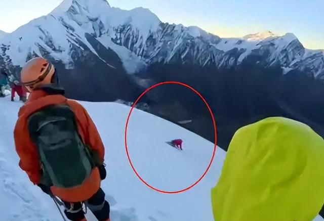 男子雪山坠亡后续，登山者未报备，死亡原因曝光，朋友难辞其咎