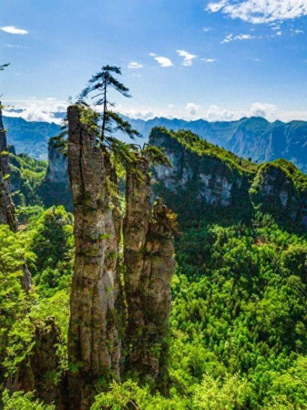 恩施大峡谷司法保护基地旅游专线揭牌