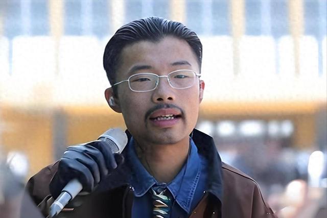 网红郭有才：泡沫散尽后，他才是人生赢家，卡里存款成最大问题！