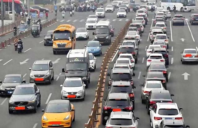 风向又要变了！ 国家开始“保油车”了！