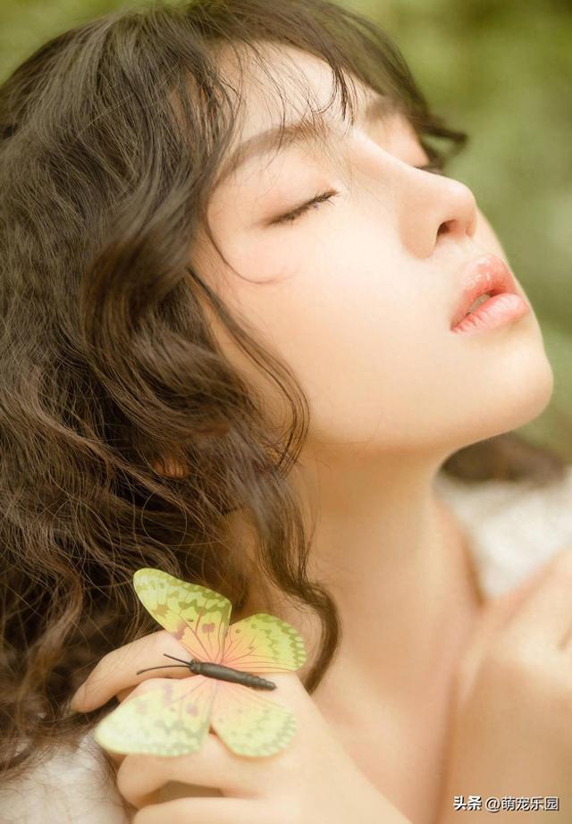 森林系少女摄影，这种自然美学风格	，让我拍出了梦幻大片